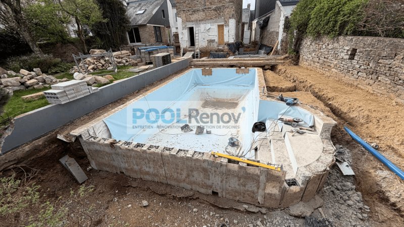 Rénovation d'une piscine à Vannes.