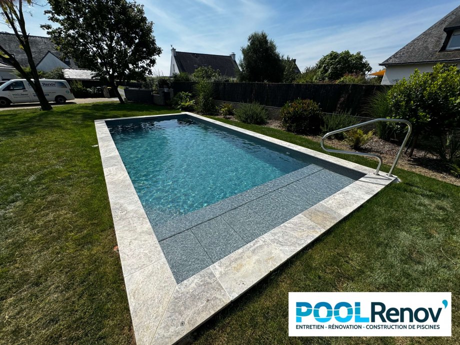 Piscine POOL RENOV' de 8x3.5 mètres